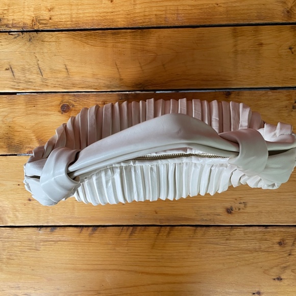 Australian BILLINI Effie Shoulder/Hand Bag - Ivory Cream - Picture 2 of 6